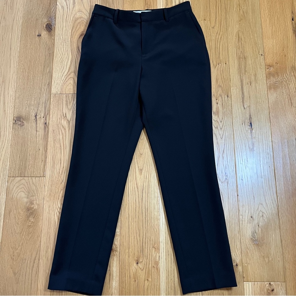Women's Black Dress Pants. Size 4. Contemporaine by Simons